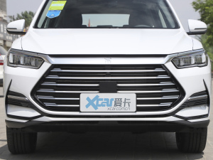 2021款1.5T 自动精英型 中网