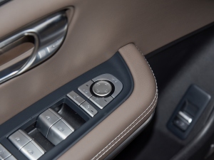 2021EV (zhn)m(x)A п؅^(q)