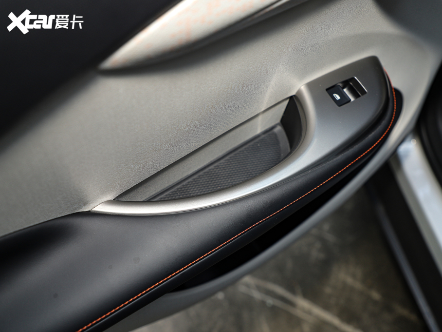 2021��� 405km �r�а�