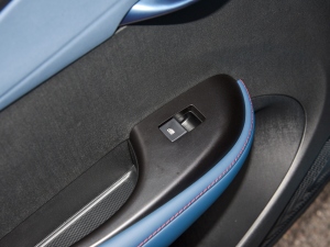 2021401km Tʿ ܇ƅ^(q)