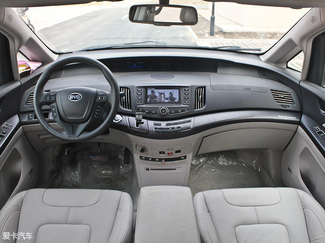 比亚迪汽车2012款比亚迪e6