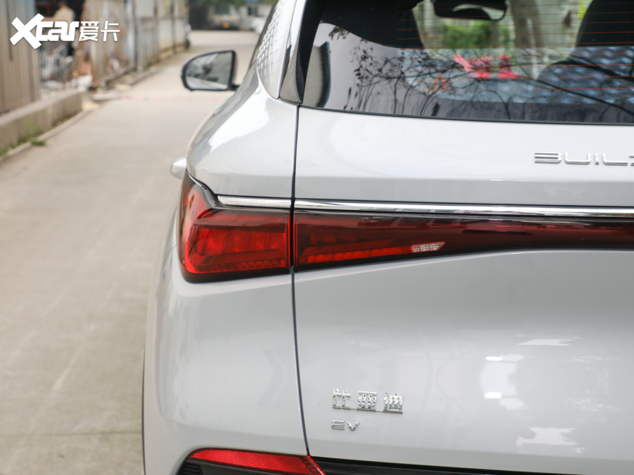 2022��ԪPLUS 430KM ���F��