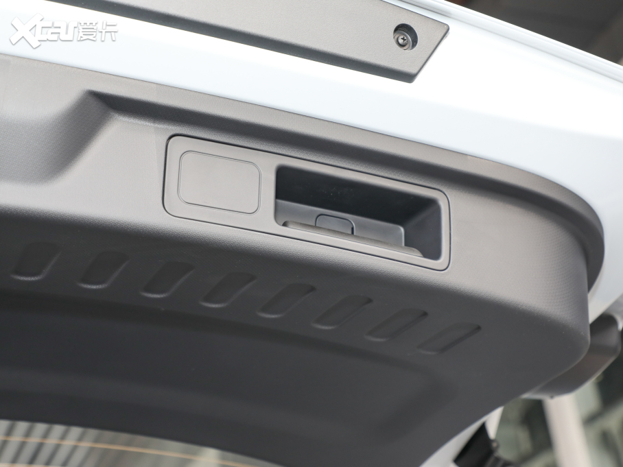 2022��ԪPLUS 430KM ���F��