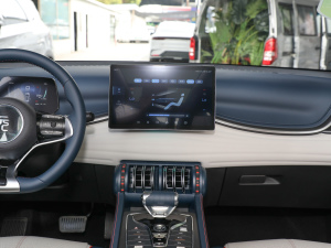 2022款430KM 尊贵型 中控台