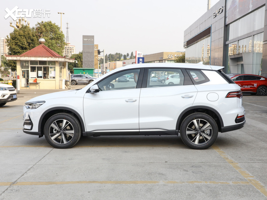 2022pro Դ DM-i 110km Ş