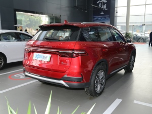 2022款DM-i 110km 旗舰型Pro 右后45度