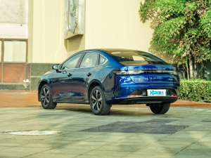 2022DM-i 120KM Ş 45