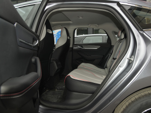 2022DM-i 120KM F ſg