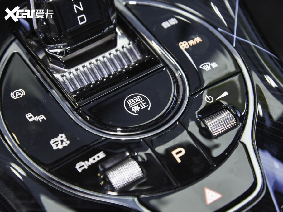 2022 700km Lm(x)(q)