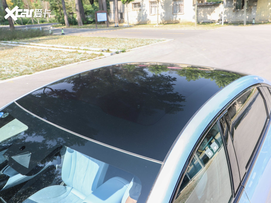 2022 700km Lm(x)(q)