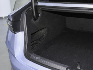 2022700km Lm(x)(q) g