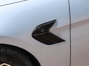 2022700km Lm(x)(q) (ji)^