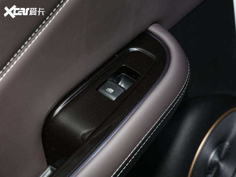 2023olŞ07 DM-i 100KM F