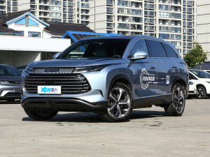 2023款DM-i 100KM 旗舰型 左前45度