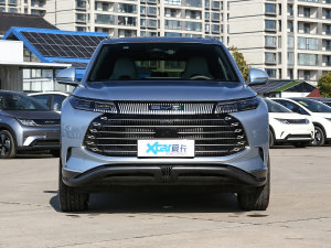 2023款DM-i 100KM 旗舰型 正前