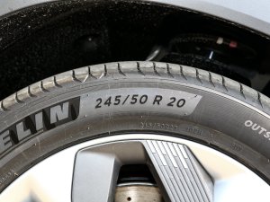 2023款DM-p 175KM 四驱旗舰型 轮胎尺寸