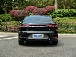 2022款DM-i 242KM旗舰型 正后	