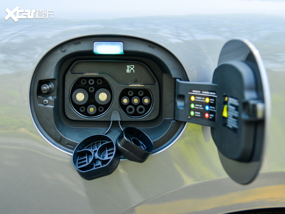 2022hEV EV (chung) 610KM