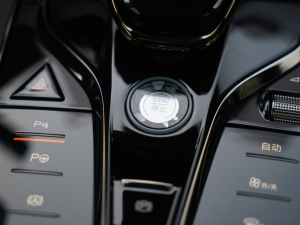 2022EV  715KMǰŞ п؅^