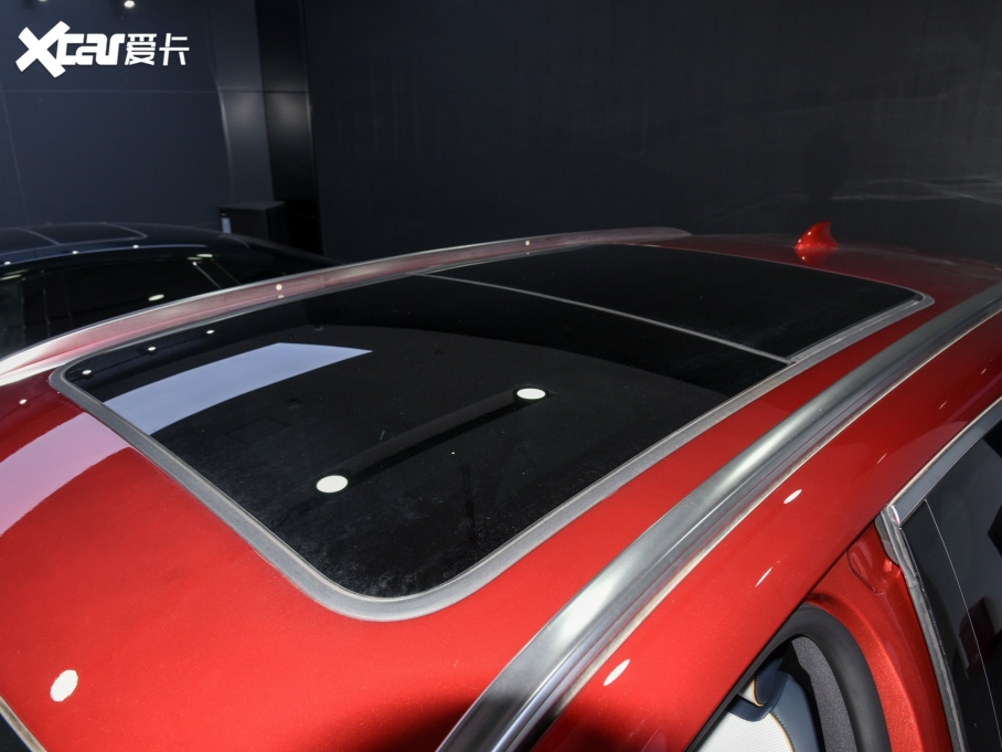 2022Դ DM-p 215KM Ş