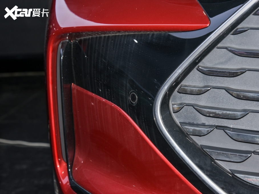 2022Դ DM-p 215KM Ş