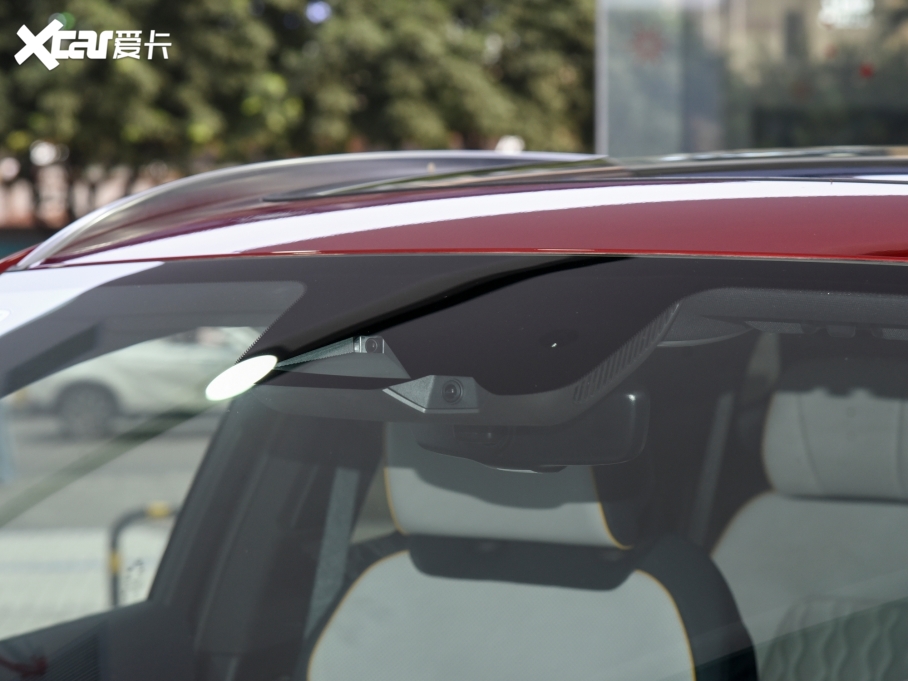 2022Դ DM-p 215KM Ş