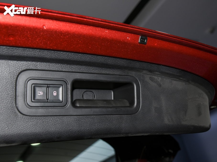 2022Դ DM-p 215KM Ş