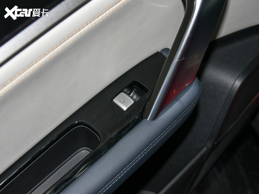 2022Դ DM-p 215KM Ş