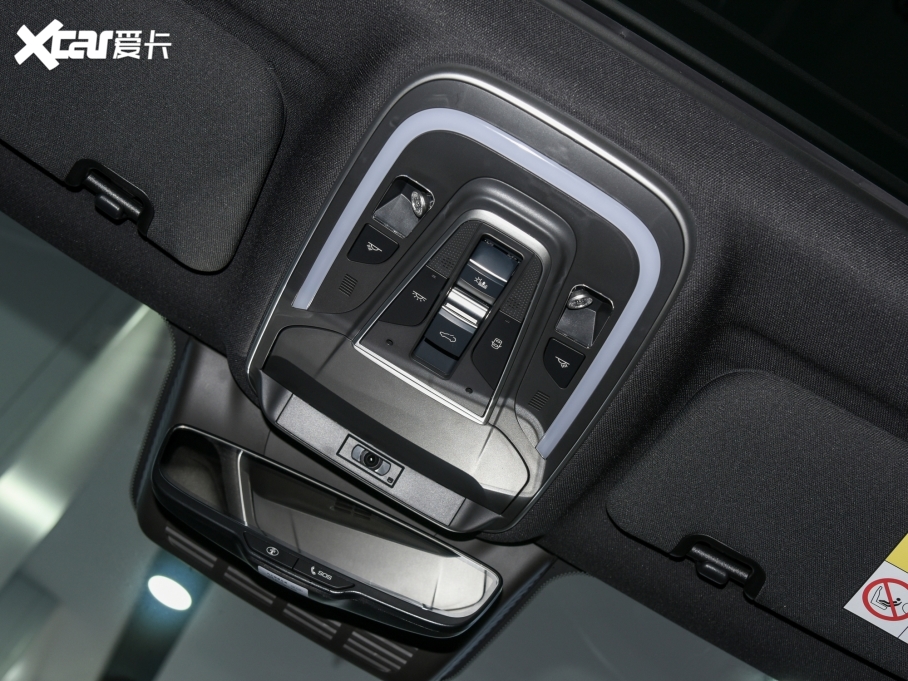 2022Դ DM-p 215KM Ş