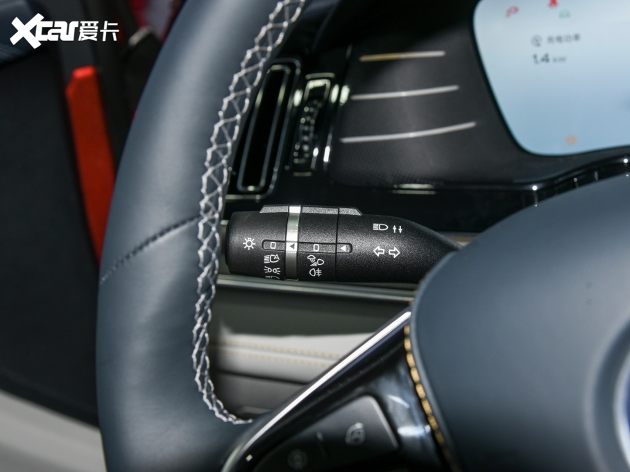 2022Դ DM-p 215KM (q)Ş