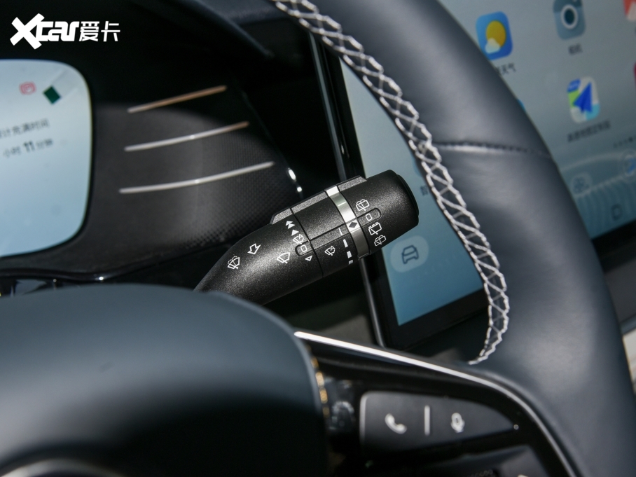 2022Դ DM-p 215KM Ş