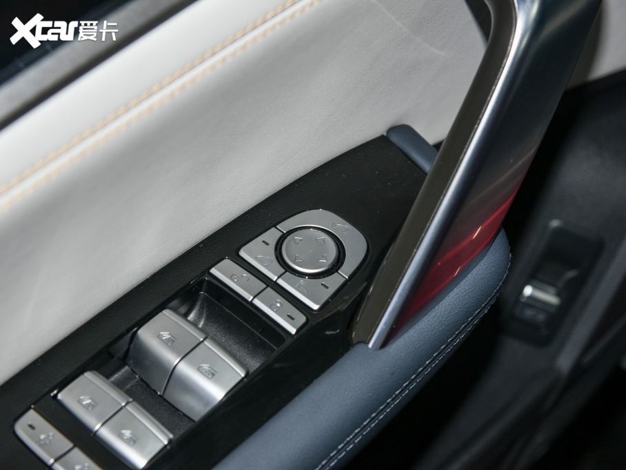 2022Դ DM-p 215KM (q)Ş