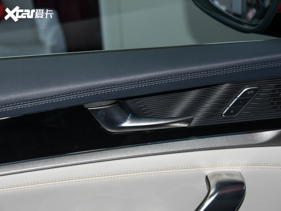 2022Դ DM-p 215KM Ş