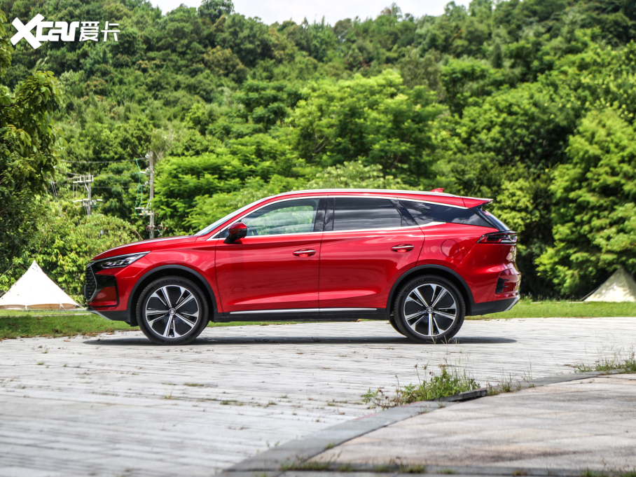 2022Դ DM-p 215KM Ş