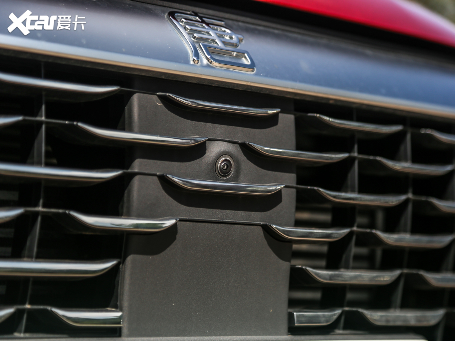 2022Դ DM-p 215KM Ş