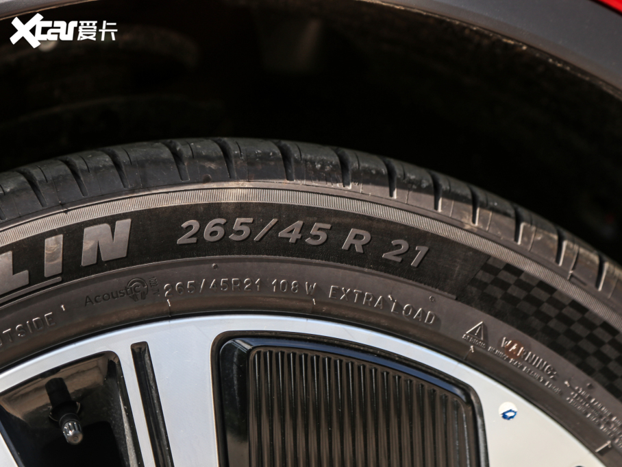 2022Դ DM-p 215KM Ş