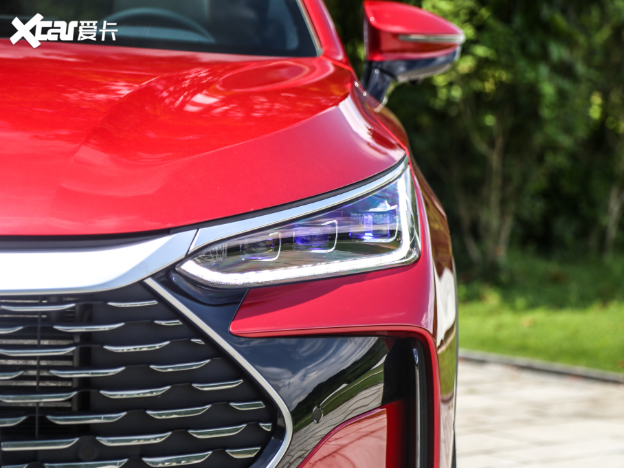 2022Դ DM-p 215KM Ş