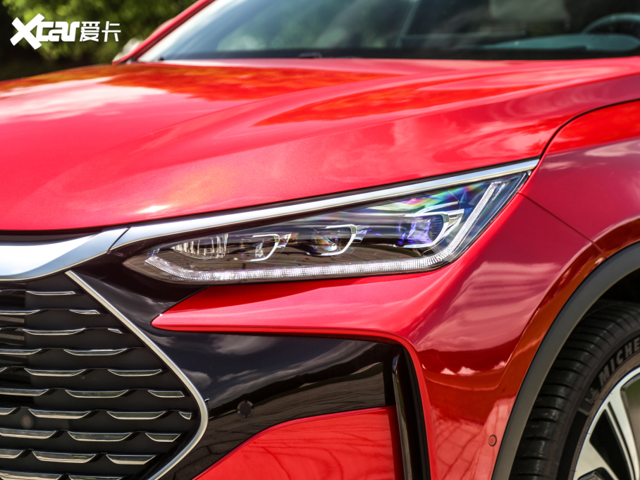 2022Դ DM-p 215KM (q)Ş