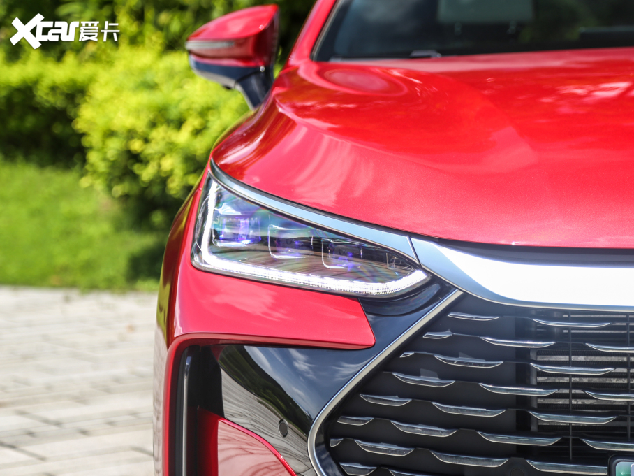 2022Դ DM-p 215KM (q)Ş