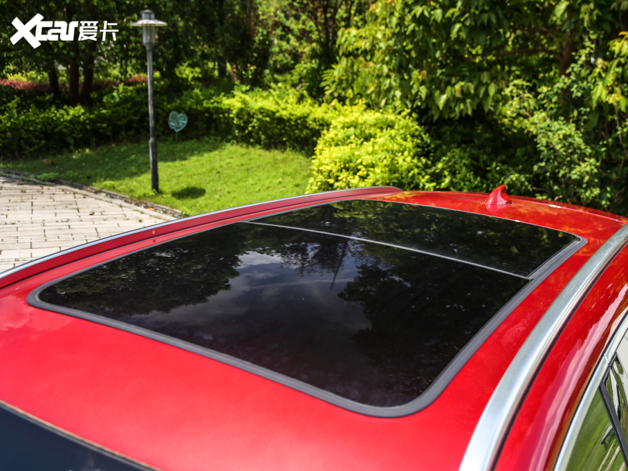 2022Դ DM-p 215KM Ş