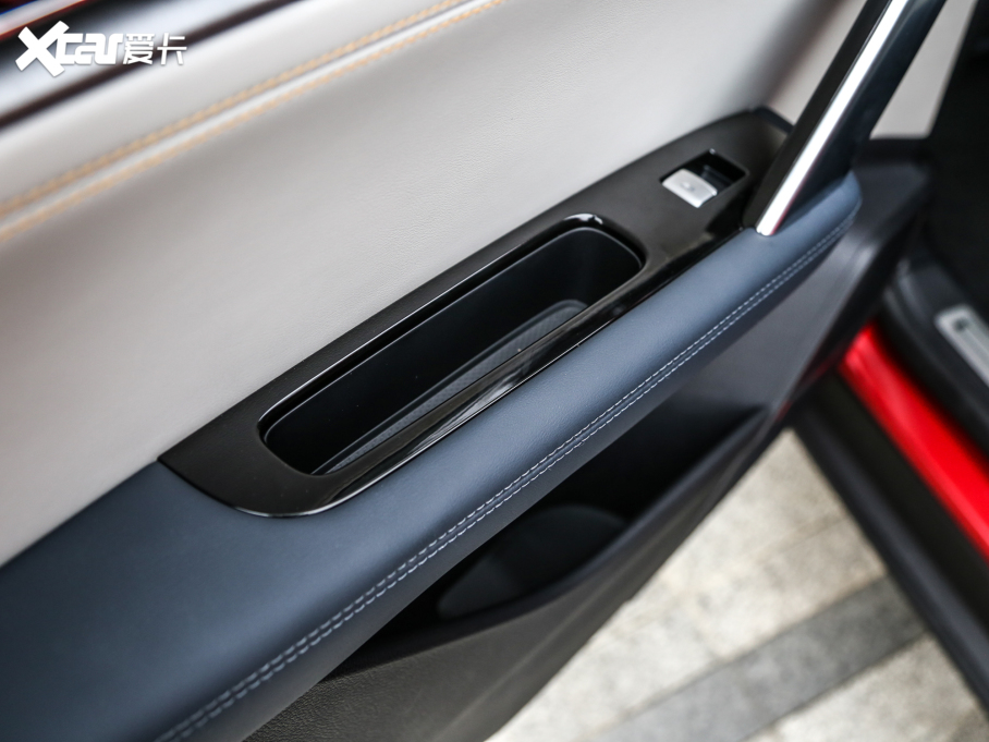 2022Դ DM-p 215KM Ş