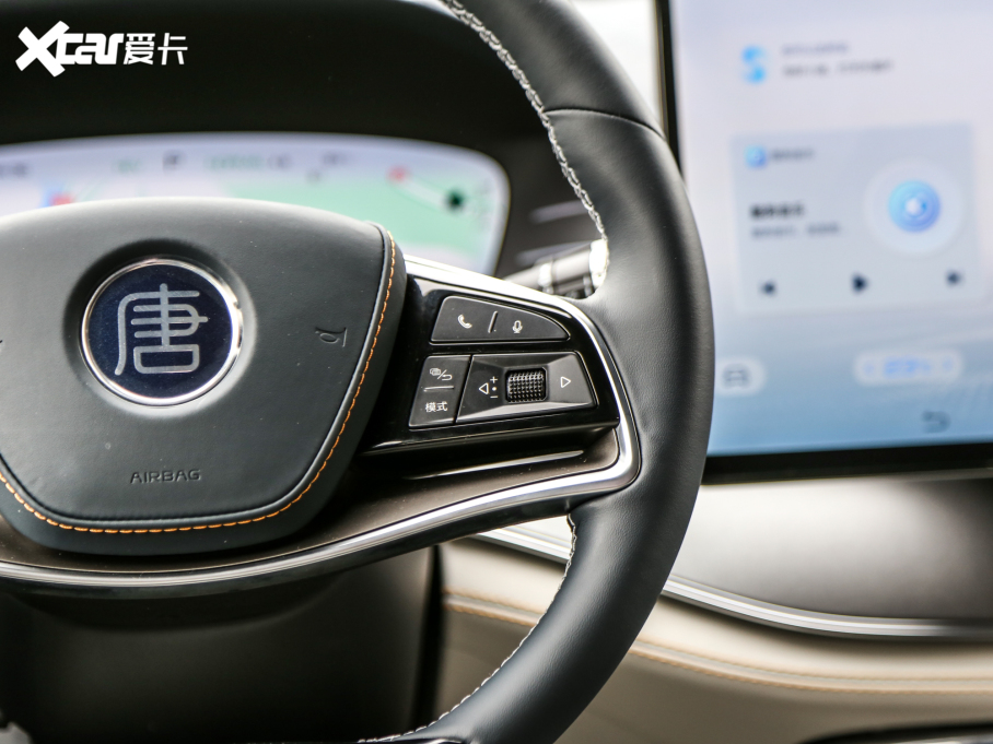 2022Դ DM-p 215KM Ş