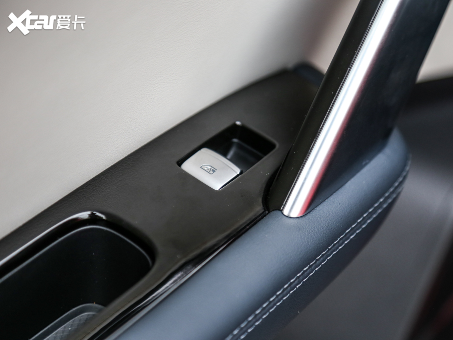 2022Դ DM-p 215KM Ş