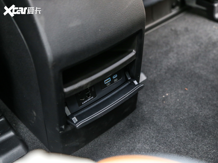 2022Դ DM-p 215KM (q)Ş