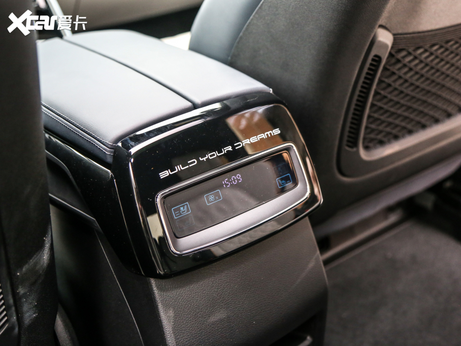 2022Դ DM-p 215KM (q)Ş