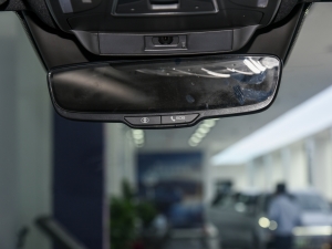 2022DM-p 215KM Ş п؅^