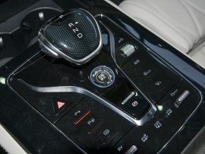 2022DM-p 215KM Ş п؅^