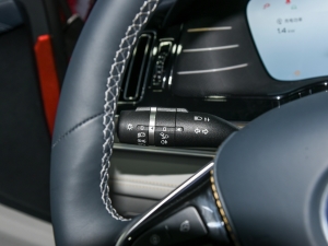 2022DM-p 215KM Ş п؅^