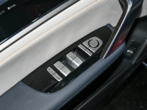 2022DM-p 215KM Ş п؅^