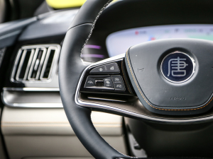 2022DM-p 215KM Ş п؅^